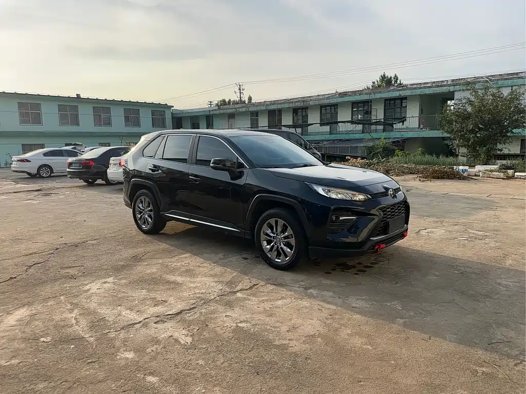 Wildlander 2.0 L CVT 2 WD Luxury PLUS
