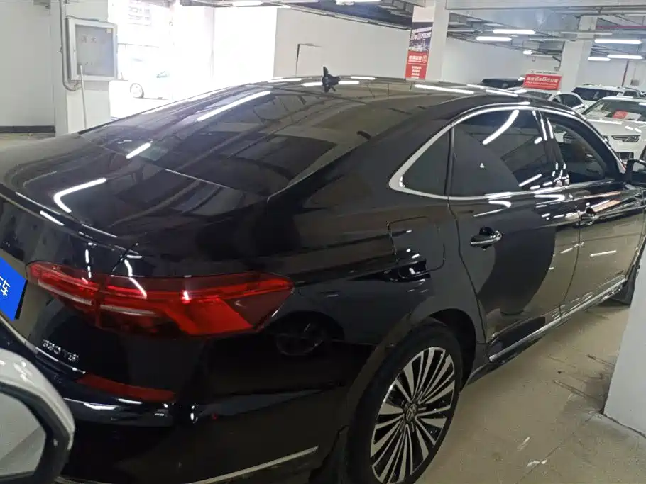 Passat 330 TSI Luxury