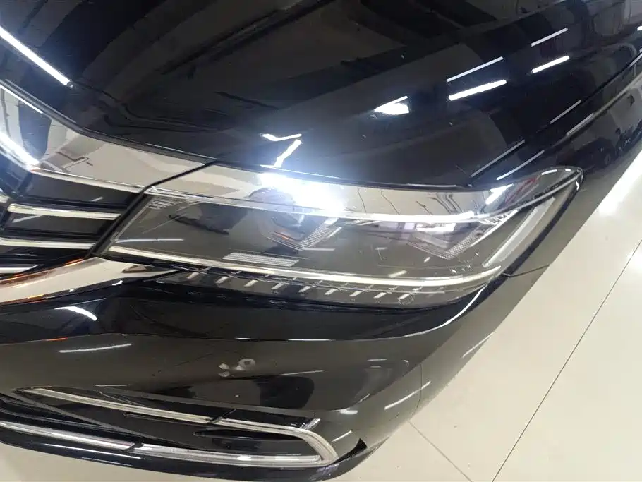 Passat 330 TSI Luxury