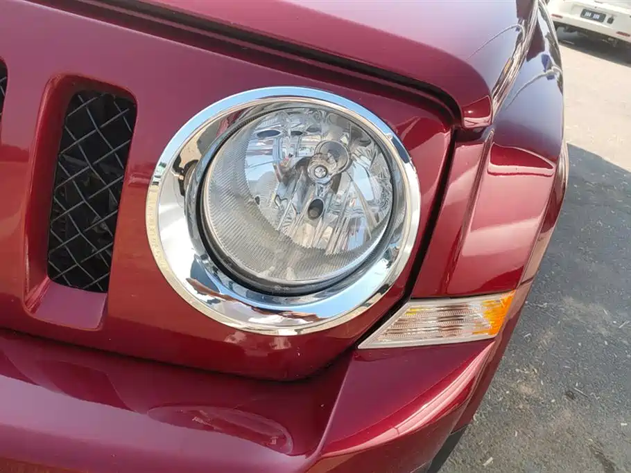 Patriot 2.4 L Sport