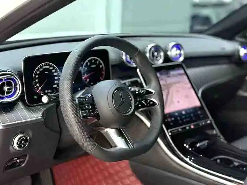 Mercedes-Benz C-Class C 260 L Bright Night Sport