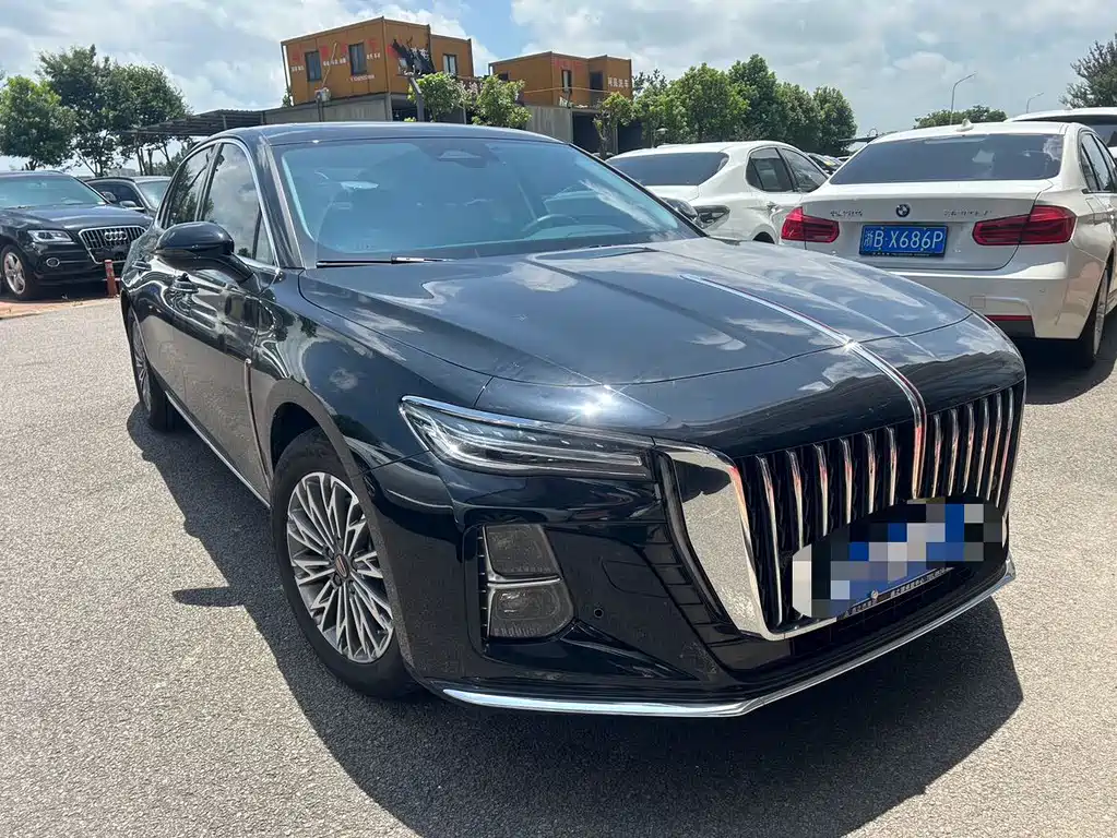 Hongqi H5 2.0 T Auto Connected Flagship