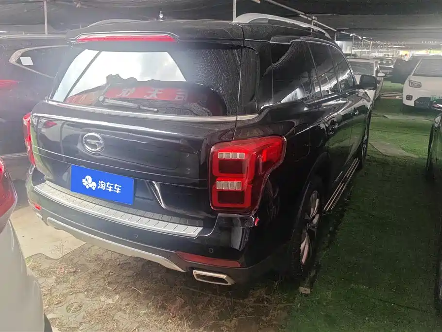 GAC Trumpchi GS8 320 T 2 WD Luxury Connected (7-seat)