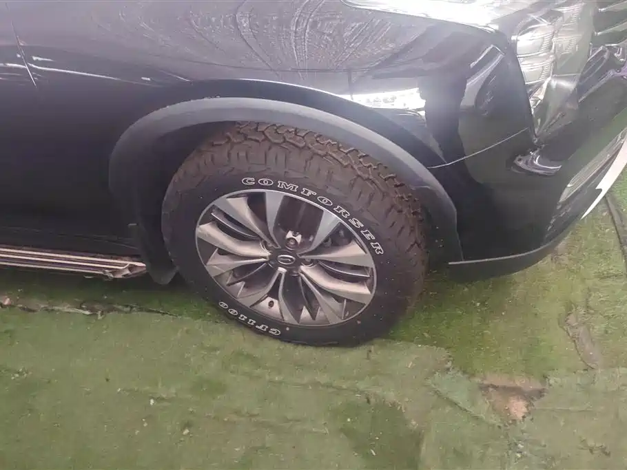 GAC Trumpchi GS8 320 T 2 WD Luxury Connected (7-seat)