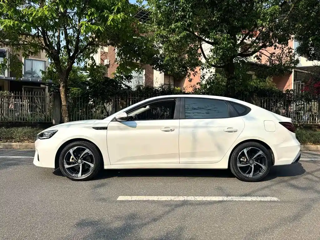 MG6 1.5 T Auto Leading Trend Style