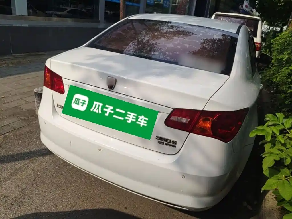 Roewe 350 1.5 L Auto Luxury Sunroof