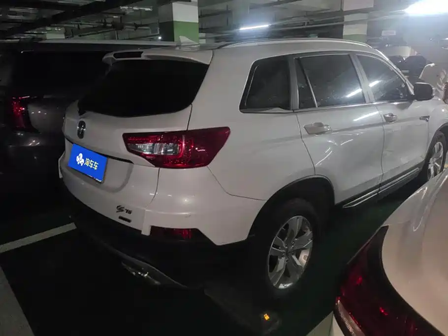 Changan CS75 1.8 T Auto Elite CN-V