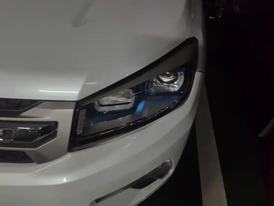 Changan CS75 1.8 T Auto Elite CN-V