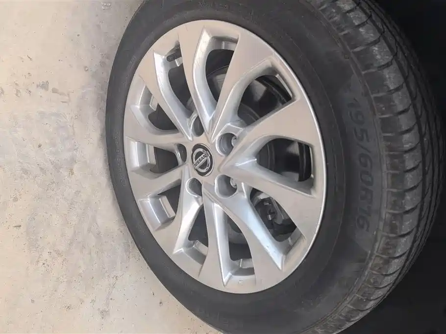 Sylphy Classic 1.6 XL CVT Luxury