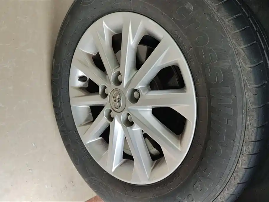 Camry 2.0 G Comfort
