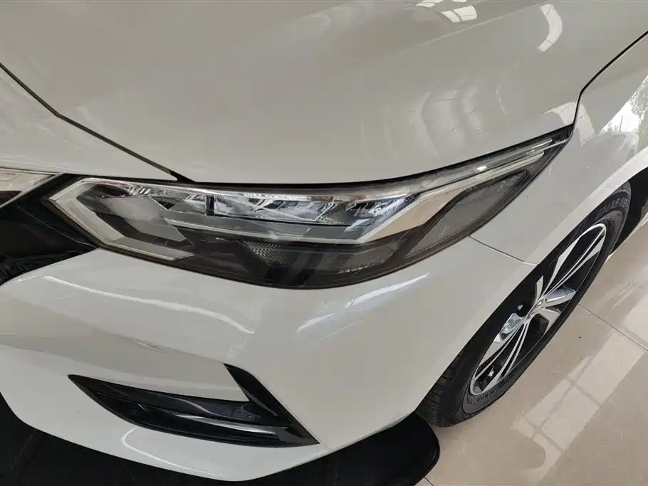 Sylphy 1.6 L XL CVT Smart Enjoyment