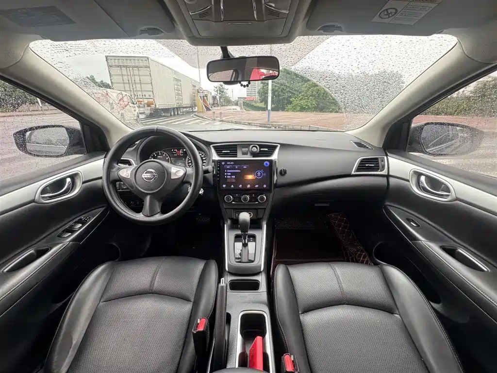 Sylphy Classic 1.6 XE CVT Comfort