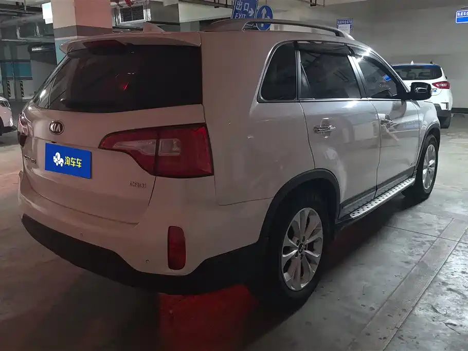 Sorento 2.2 T 7-seat Diesel Luxury