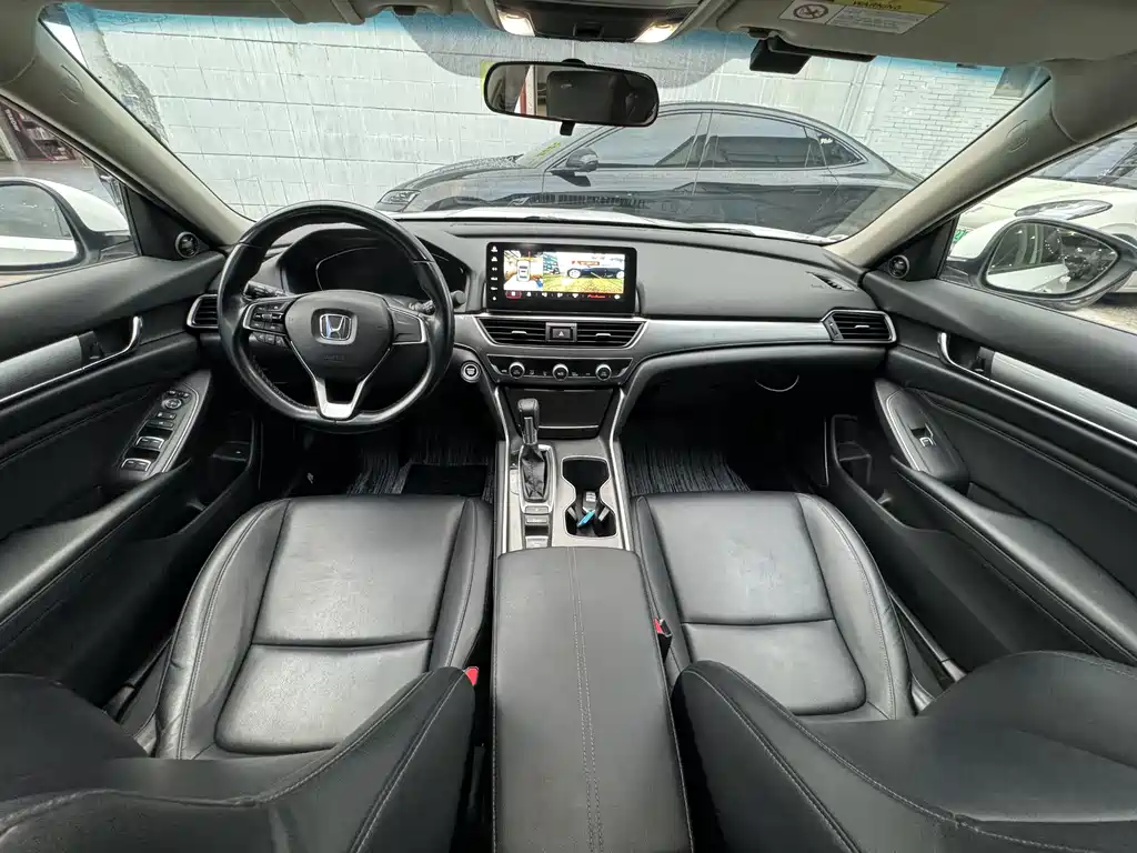 Accord 260 TURBO Luxury