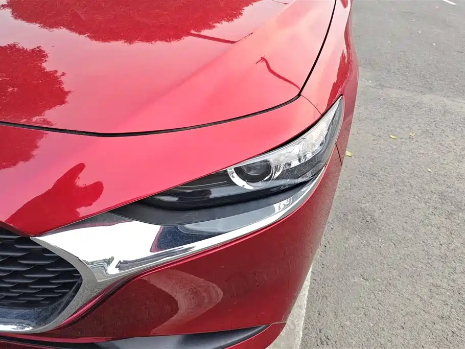 Mazda 3 Axela 1.5 L Auto Quality Joy Sunroof