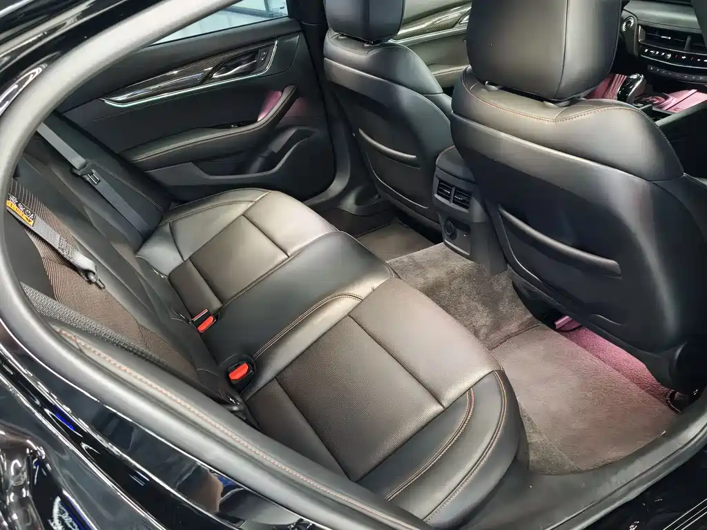 Cadillac CT5 28 T Platinum