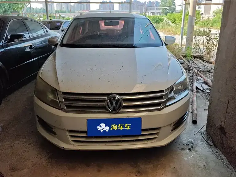 Volkswagen Santana 1.6 L Manual Style