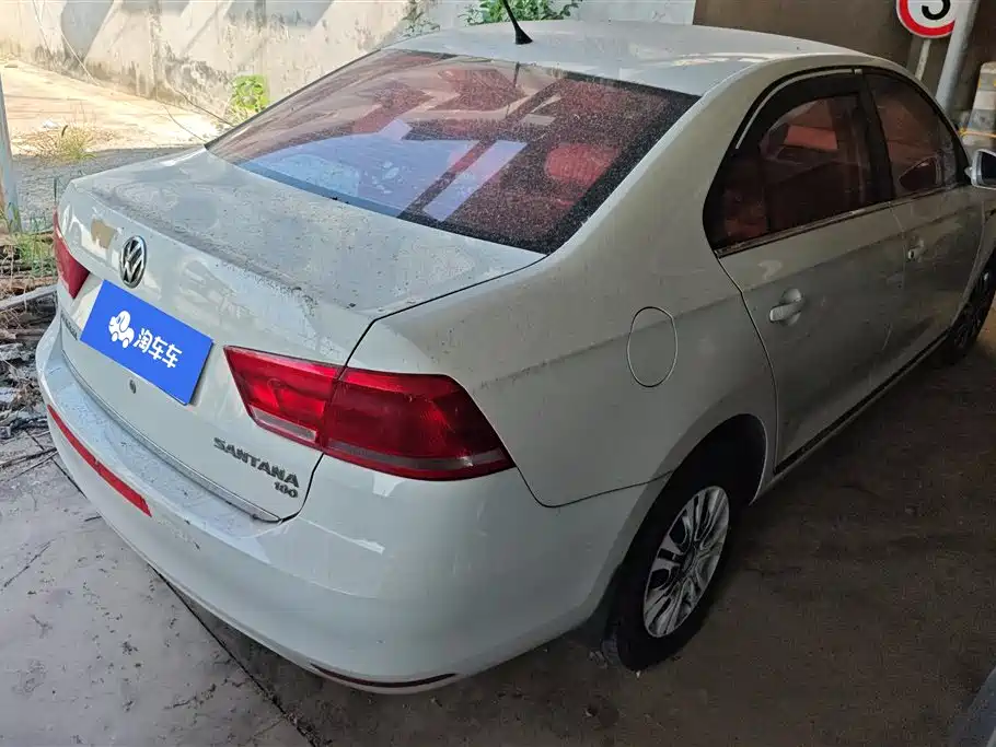 Santana 1.6 L Manual Style