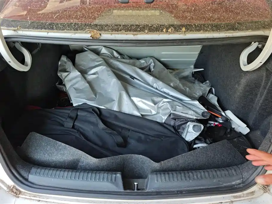 Santana 1.6 L Manual Style