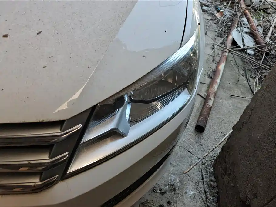 Santana 1.6 L Manual Style