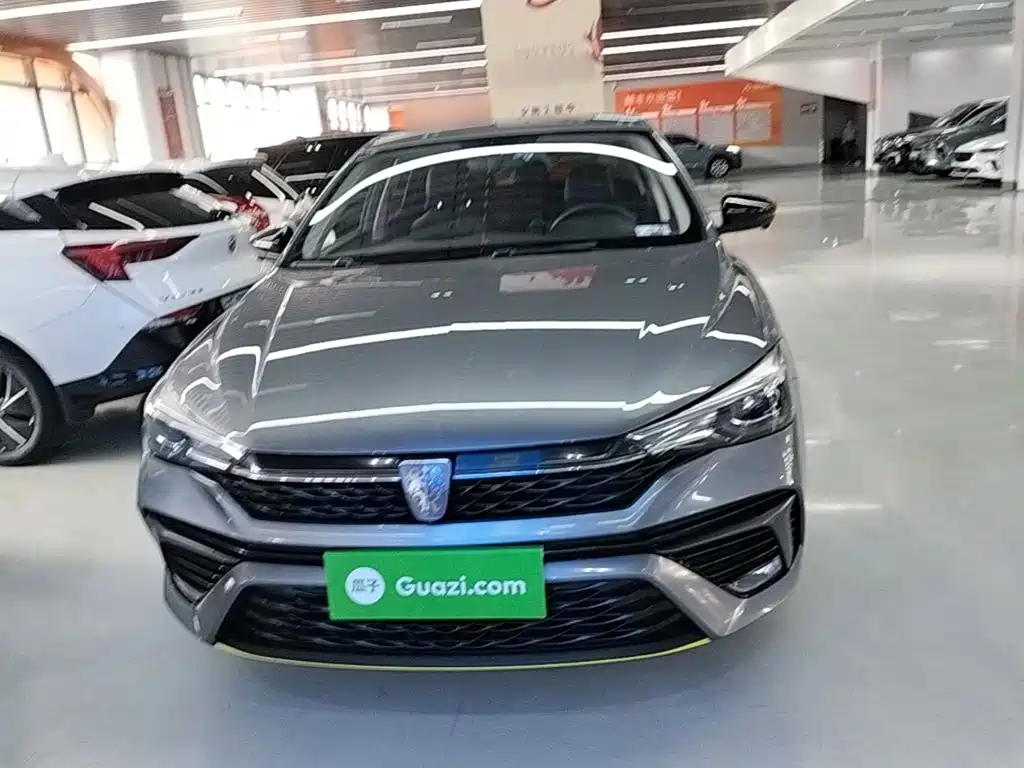 Roewe i5 1.5 L CVT Diamond
