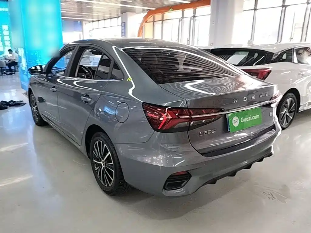 Roewe i5 1.5 L CVT Diamond