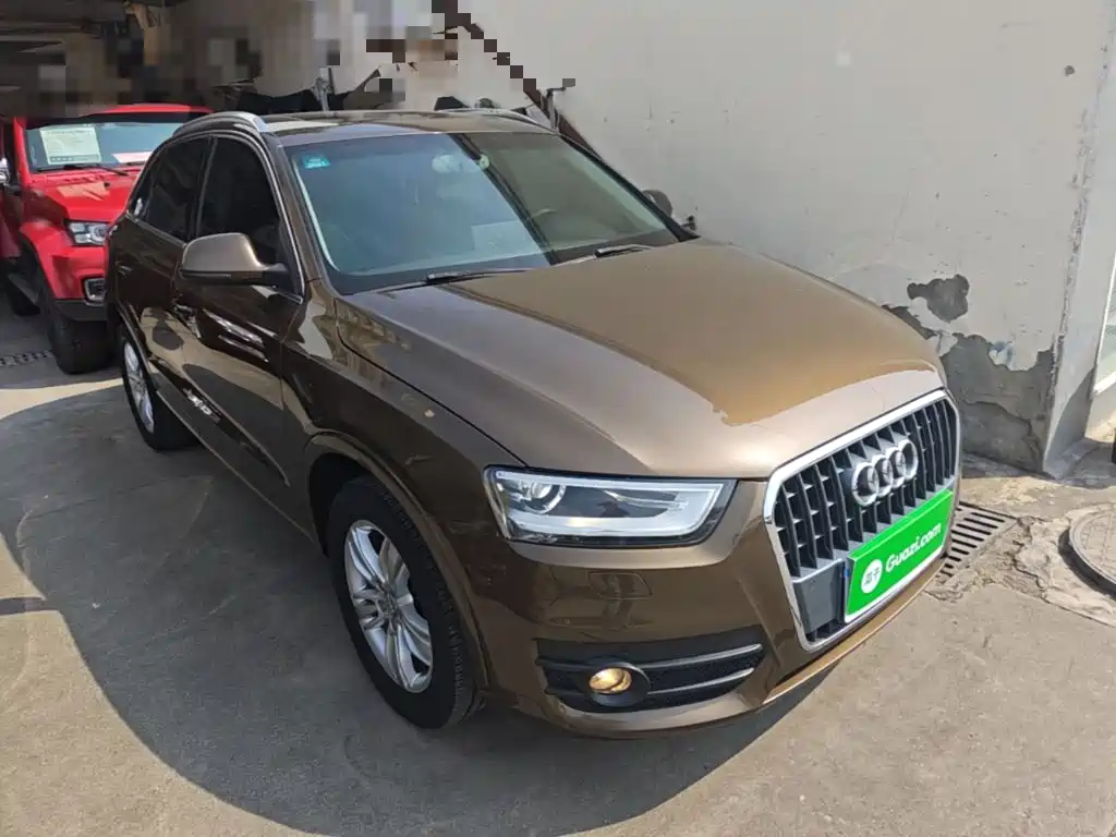 Audi Q3 35 TFSI Million Commemorative Comfort Enjoyment
