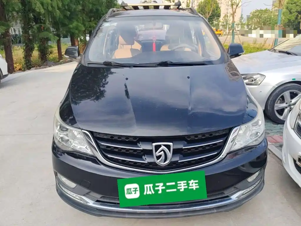 Baojun 730 1.5 L Manual Luxury 7-seat