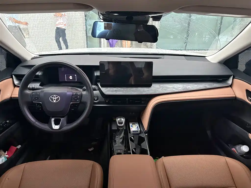 Camry Dual Engine 2.0 HGVP Luxury