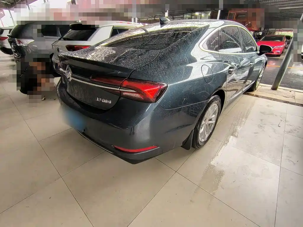 LaCrosse 552 T Luxury