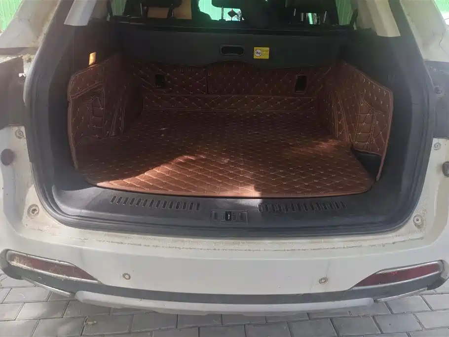 Hanteng X7 汉腾X7 2016款 2.0 T DCT尊享型