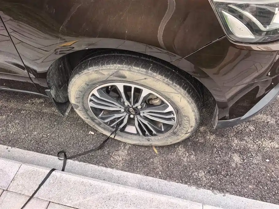 Vision X6 远景X6 2016款 1.8 L 手动尊贵型