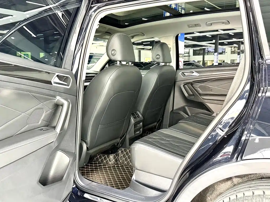 Tiguan L 280 TSI Auto 2 WD Trend Creative Limited