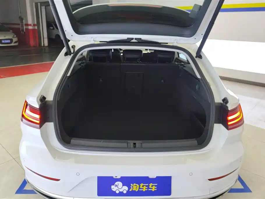 VW CC Shooting Brake 380 TSI Heart Hunter