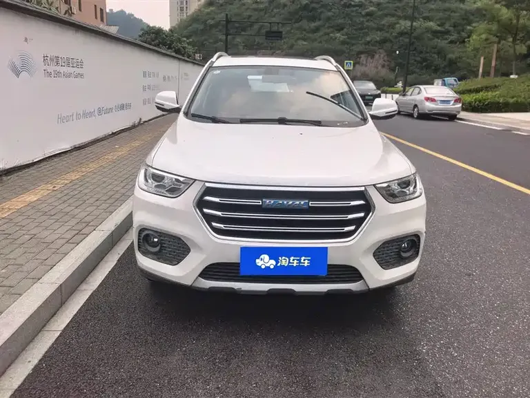 Haval H2 哈弗H2 2017款 蓝标 1.5 T 自动两驱尊贵型