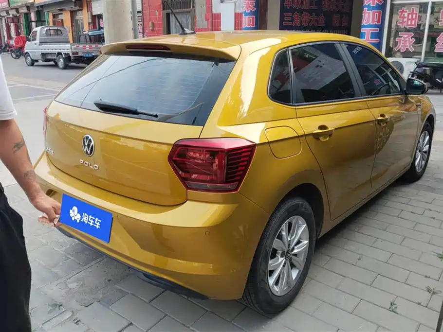 Polo Polo 2023款 改款 Plus 1.5 L 自动炫彩科技版