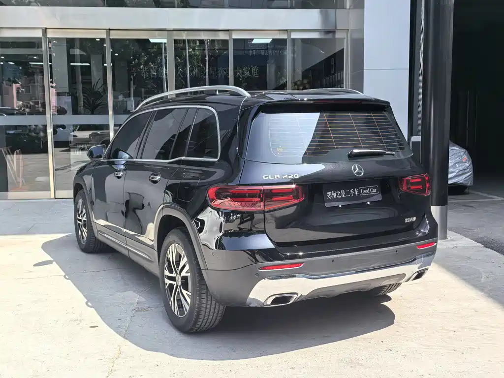 Mercedes-Benz GLB GLB 220 Dynamic