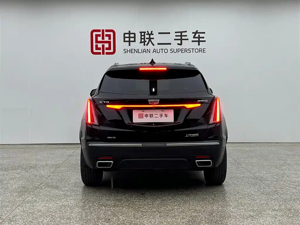 Cadillac XT5 2.0 T 4 WD Distinguished