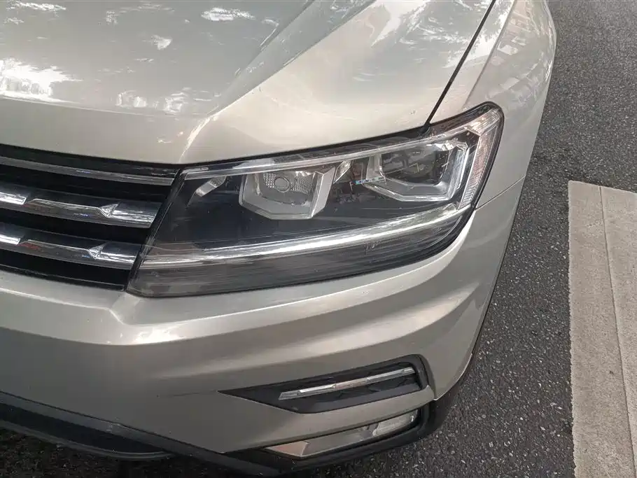 Tiguan L 330 TSI Auto 2 WD Luxury