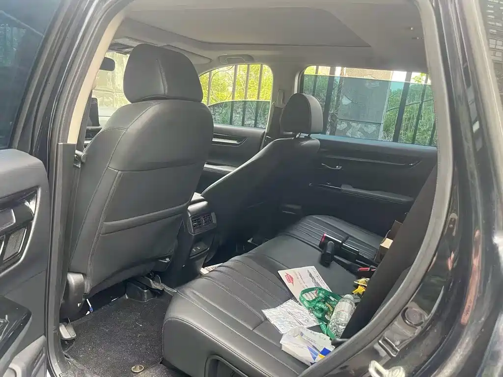 Breeze 240 TURBO 2 WD Honor Shine 5-seat