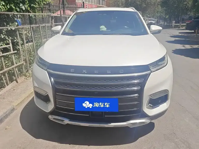 Exeed Lingyun 1.6 T 2 WD Diamond