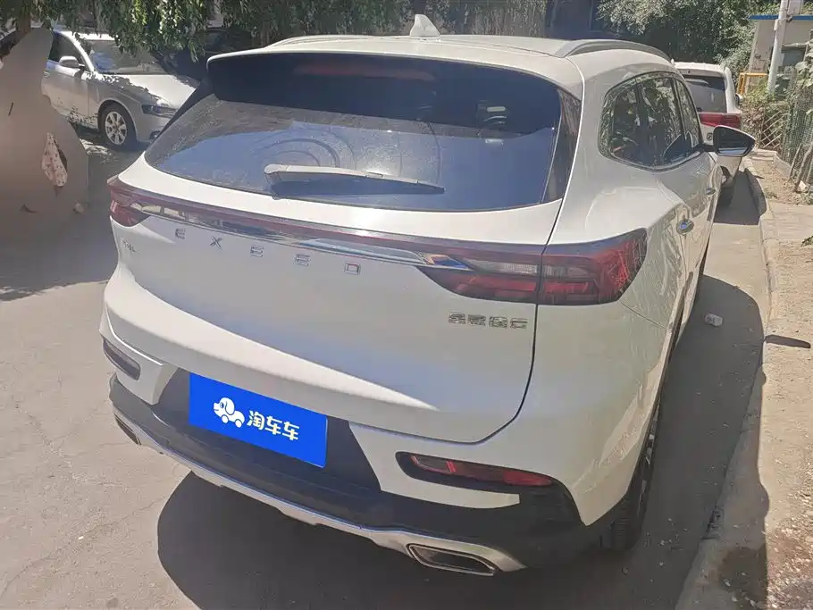 Exeed Lingyun 1.6 T 2 WD Diamond