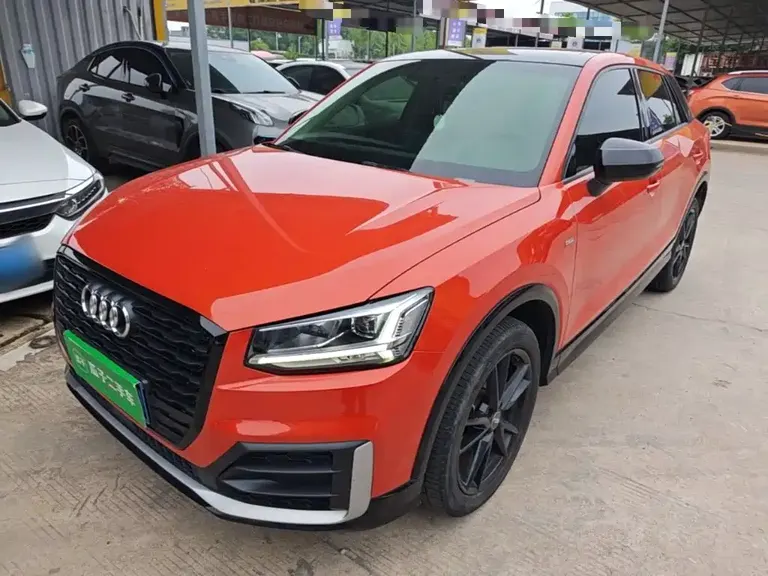 Audi Q2 L 35 TFSI Launch Exclusive CN-V