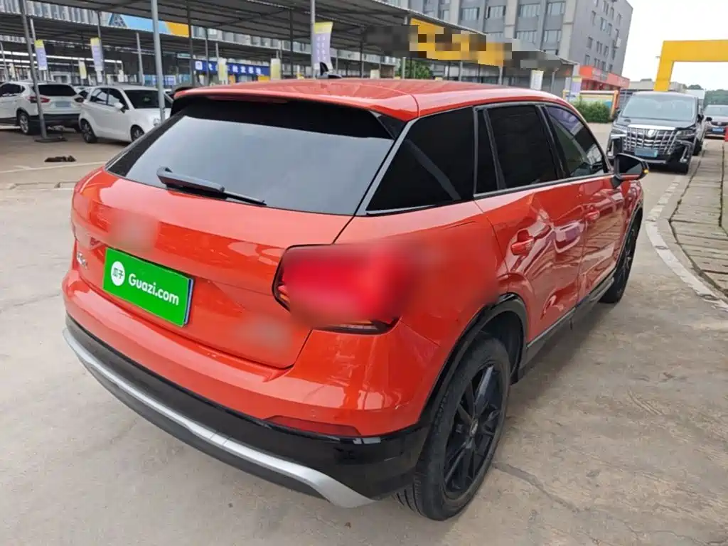 Audi Q2 L 35 TFSI Launch Exclusive CN-V