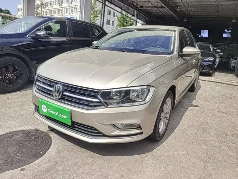 Volkswagen Bora 1.6 L Auto Comfort