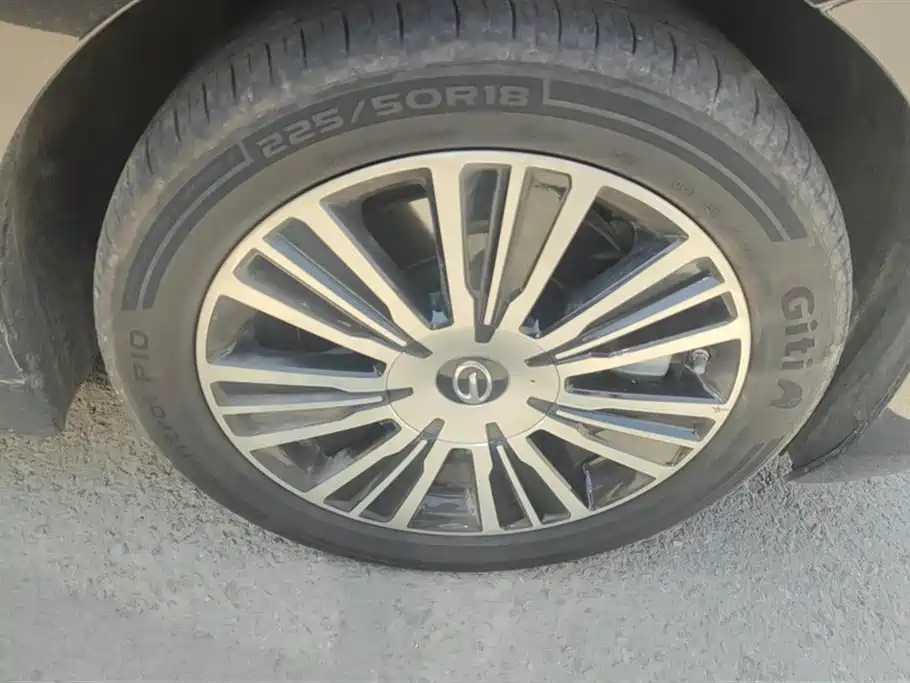 Trumpchi E8 NEV 传祺E8 PHEV 2024款 150 km MAX+