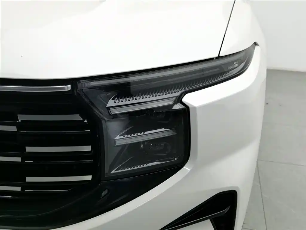 Edge Edge L 2.0 T EcoBoost 2 WD 7-seat Luxury