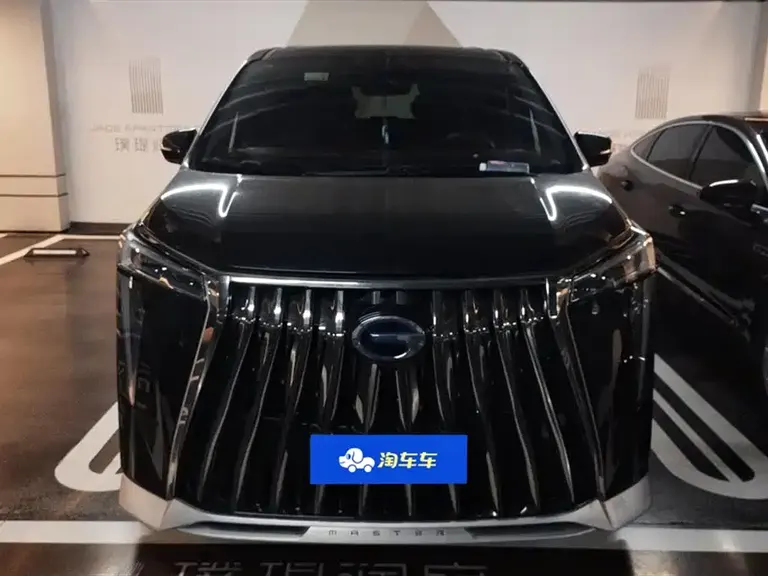 GAC Trumpchi M8 Grandmaster Series Dual Engine Flagship