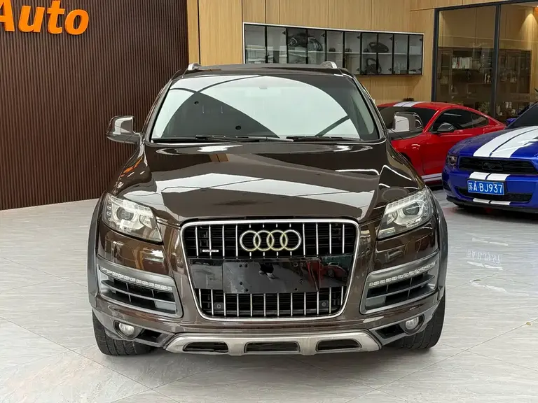 Audi Q7 40 TFSI Offroad