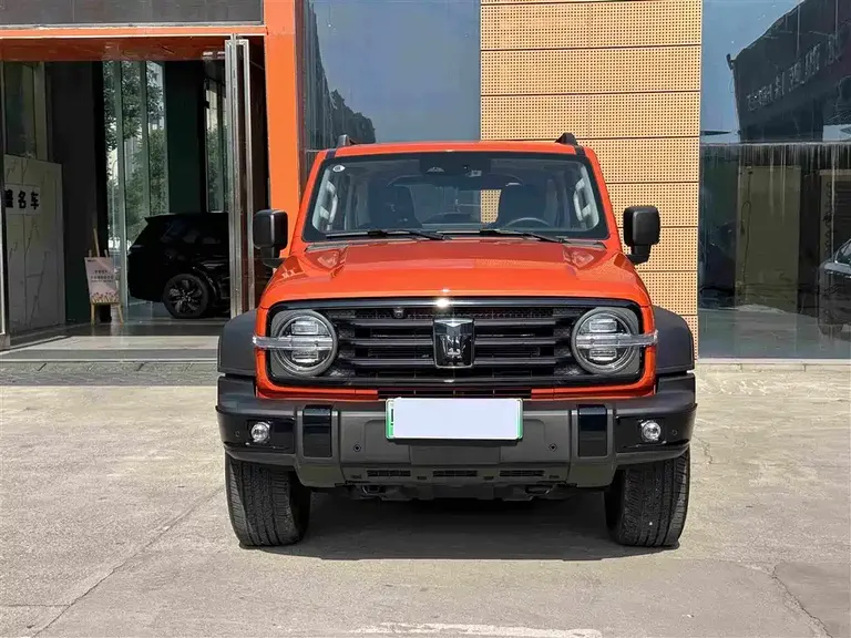 Tank 300 NEV Hi4-T 37.1 kWh